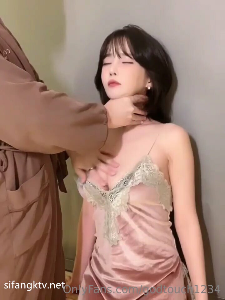 #顶级 给大家欣赏欣赏我女友的极品肥鲍