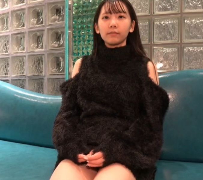 【超美颜值??美艳女神】秀人超人气女神『杨晨晨』超清晰凸点乳头一清二楚